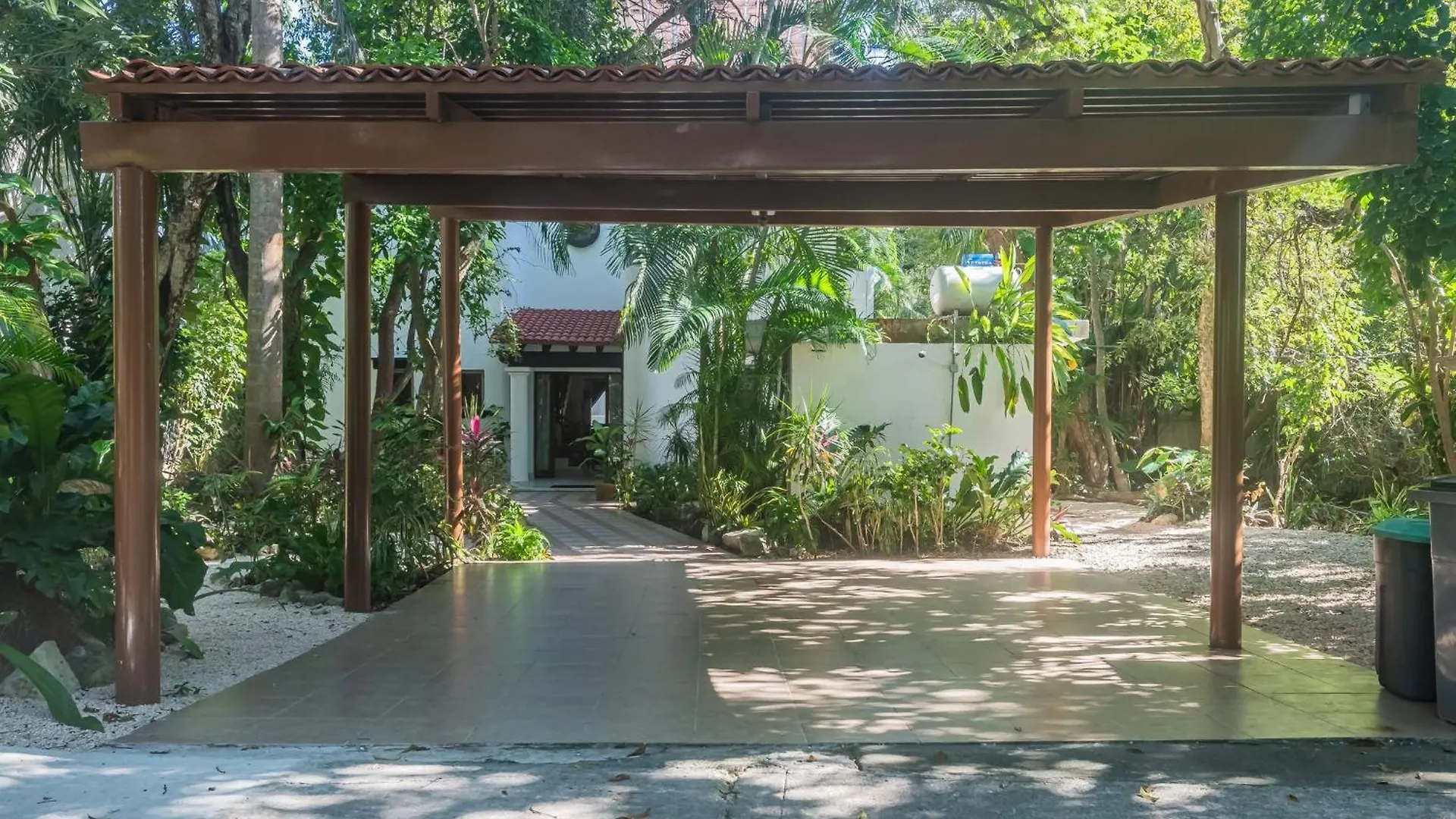 Villa Holiday, Weekly Monthly Discount Private Pool, Bbq, Family Friendly