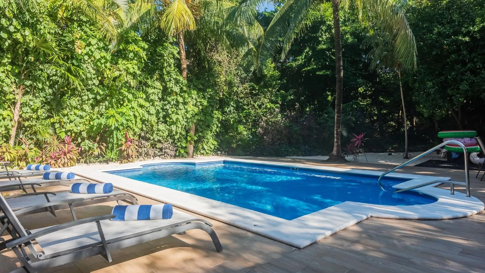 Villa Holiday, Weekly Monthly Discount Private Pool, Bbq, Family Friendly